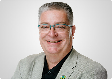 Cxo innovator headshot shiva