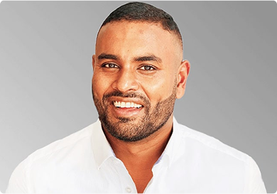 Cxo innovator headshot shiva